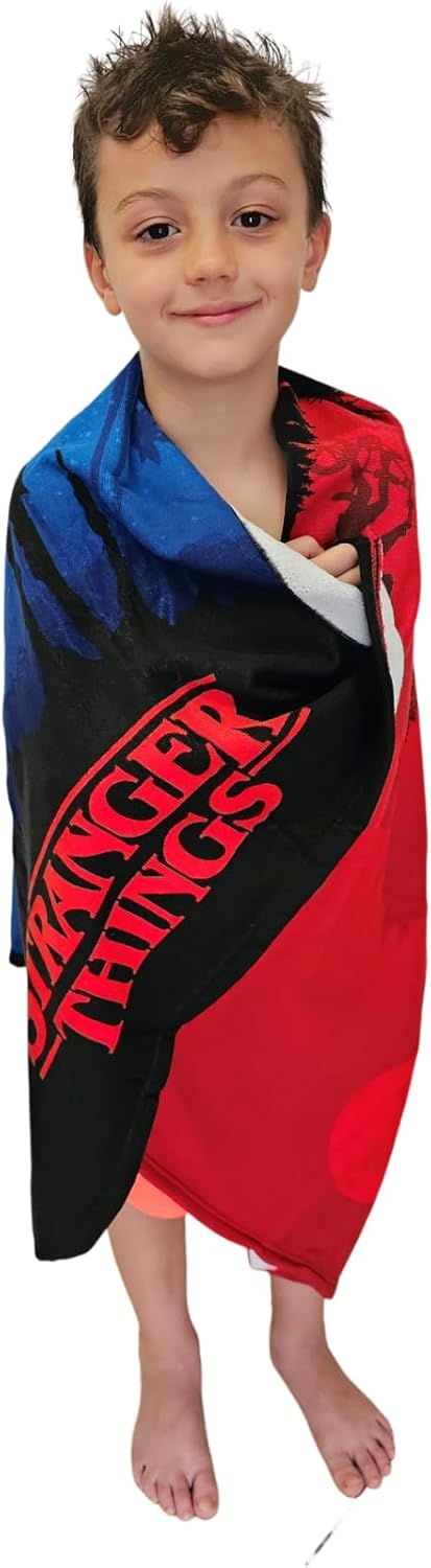 Serviette microfibre Stranger Things 140 x 70 cm à séchage rapide – Image 3