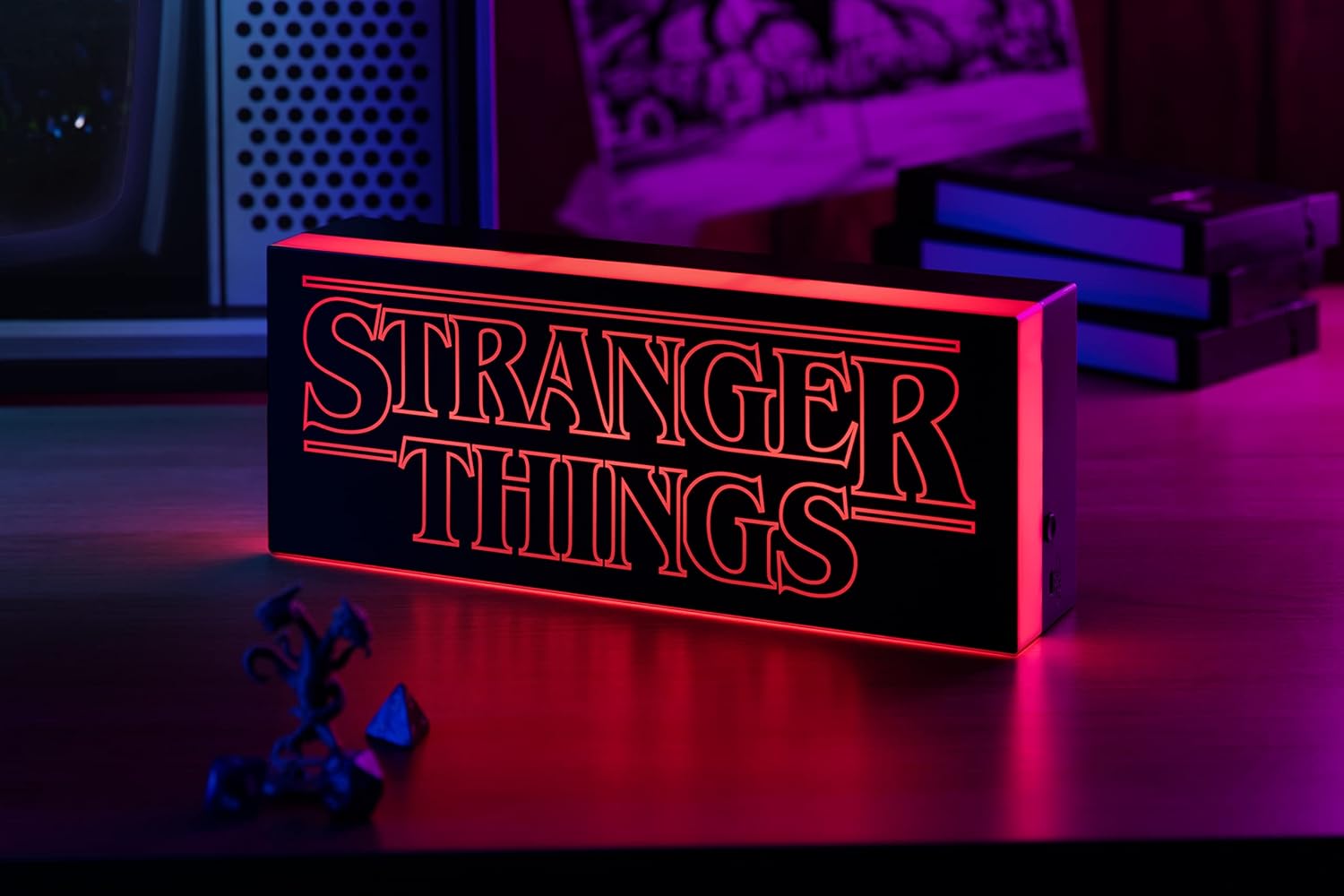 Lampe logo Stranger Things Netflix à 2 modes, murale ou à poser – Image 3