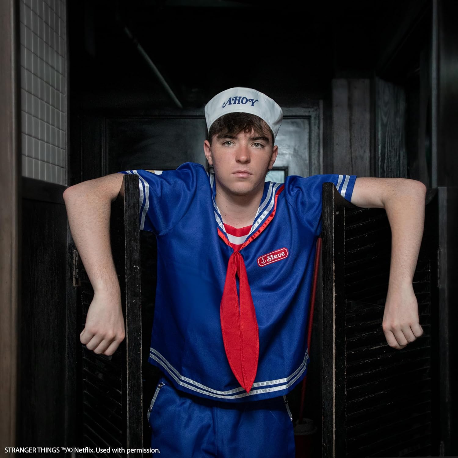 Costume Scoops Ahoy Stranger Things Steve ou Robin par Cinereplicas – Image 2