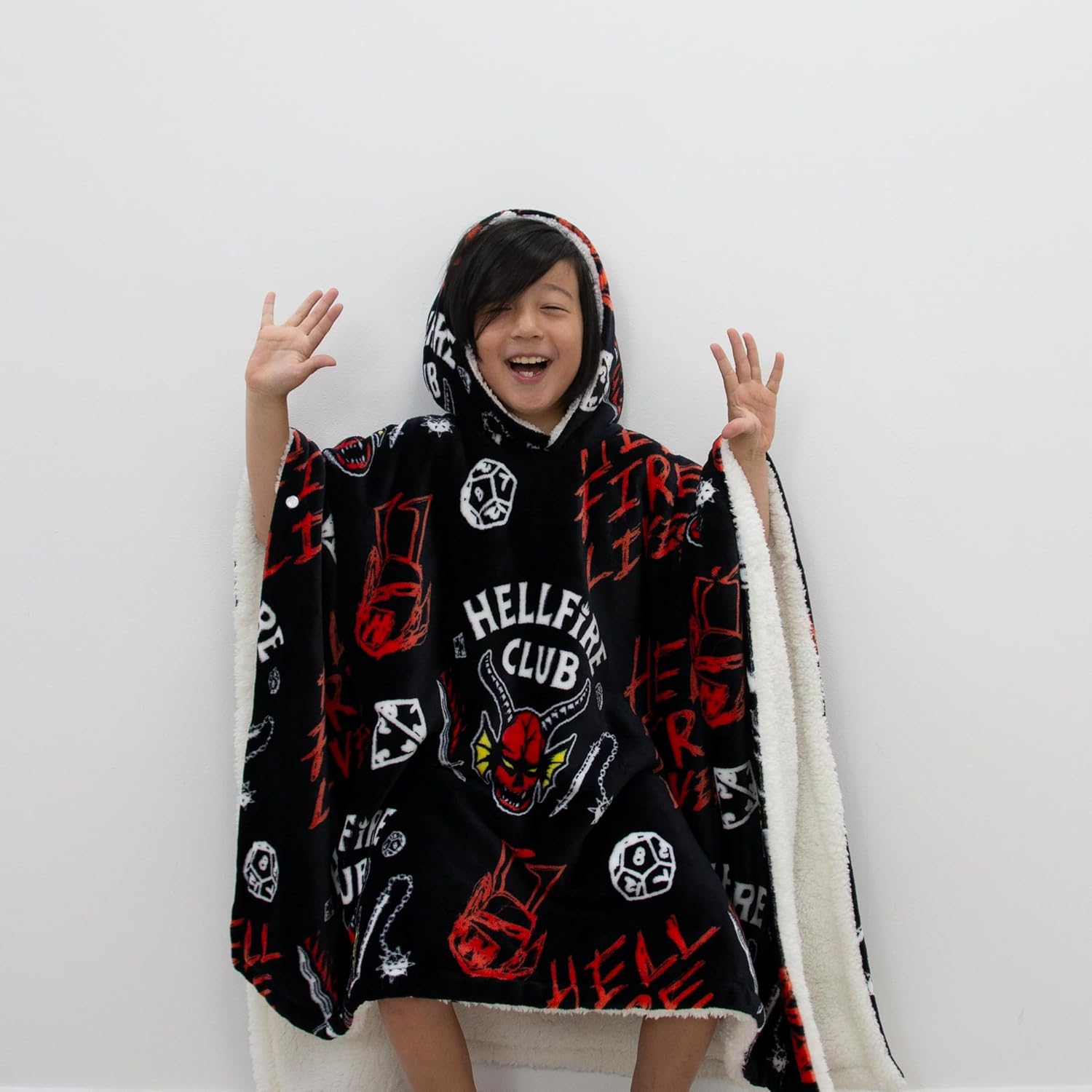 Poncho à capuche Stranger Things Demagorgon en polaire sherpa – Image 3