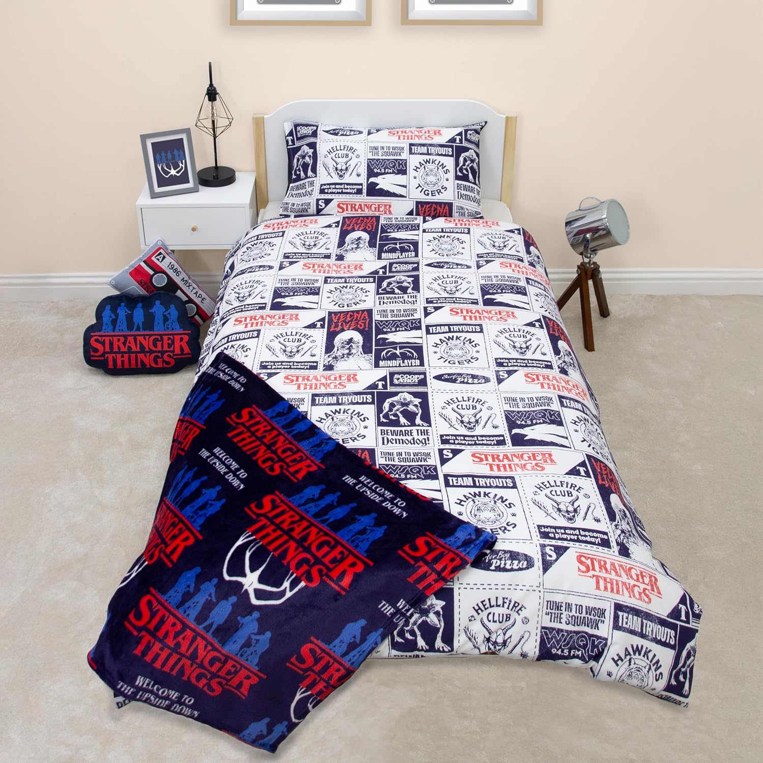 Parure réversible Stranger Things avec taie assortie, motif Eleven et Mike Wheeler – Image 5