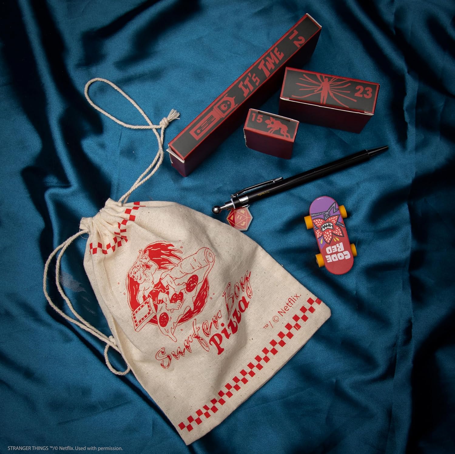 Calendrier de l'Avent Deluxe Cinereplicas Stranger Things – Image 7