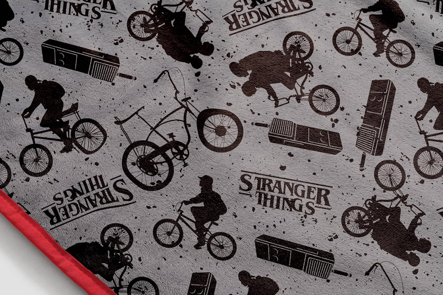 Plaid gris Bike Stranger Things moelleux 117 x 152 cm – Image 6