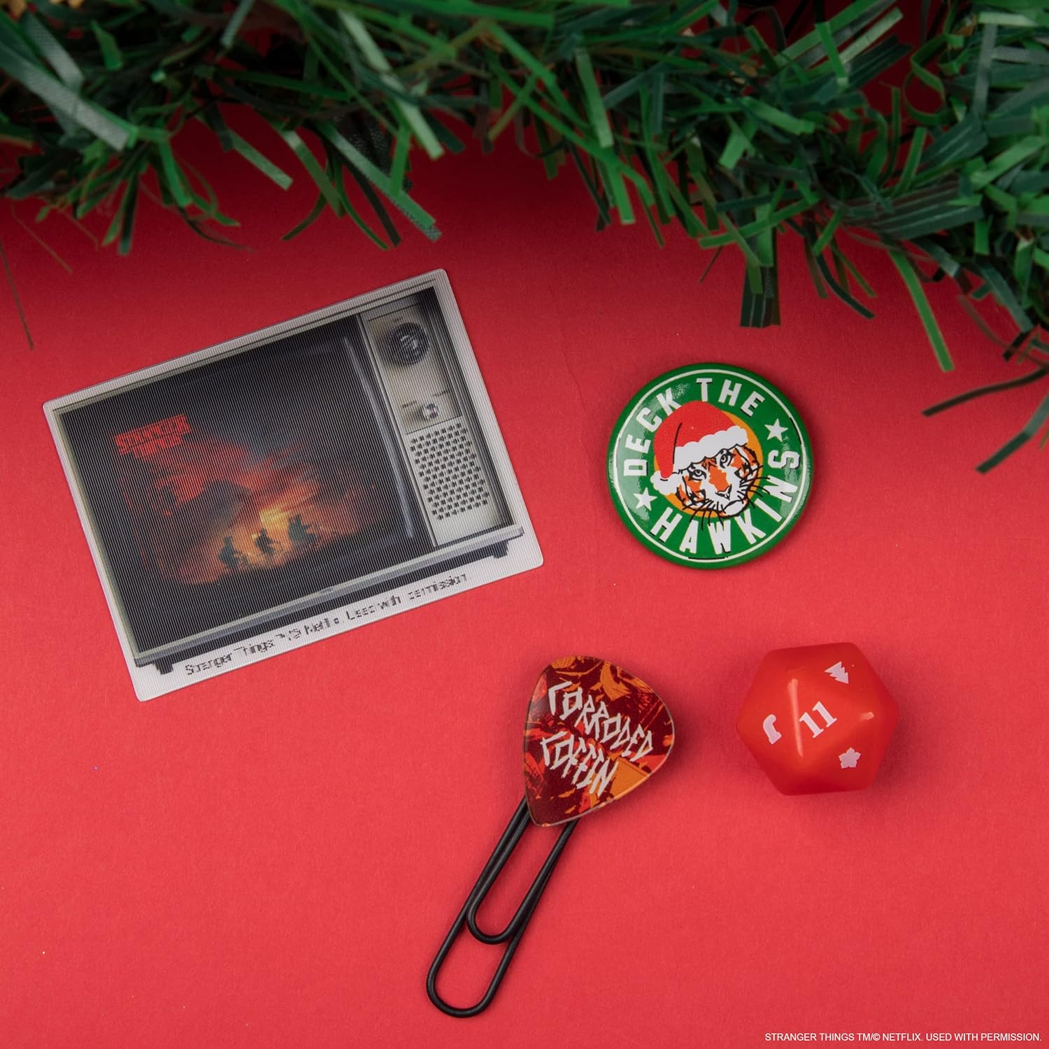Calendrier de l'Avent Stranger Things avec 24 fenêtres – Image 6