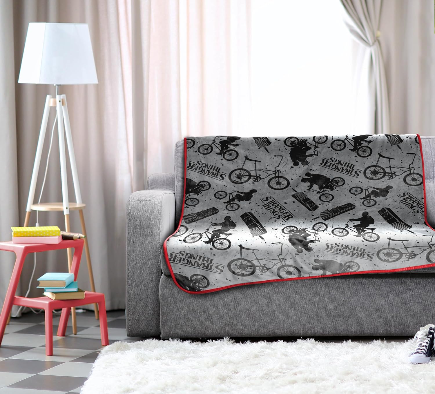 Plaid gris Bike Stranger Things moelleux 117 x 152 cm – Image 4