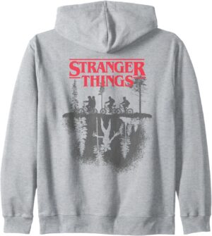 Sweat à capuche Stranger Things silhouette forêt et logo