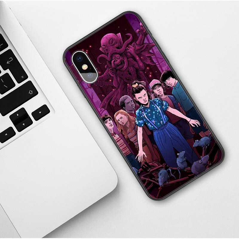 Coque iPhone Stranger Things motif dessin enfants